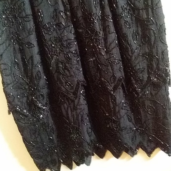 Dress - Picture 7 of 8